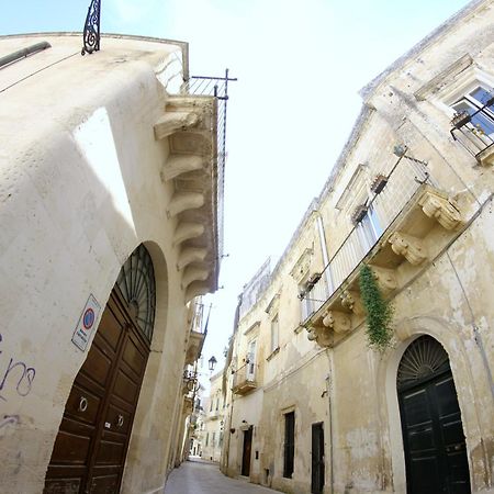 לצ'ה B&B Corte Barocca מראה חיצוני תמונה