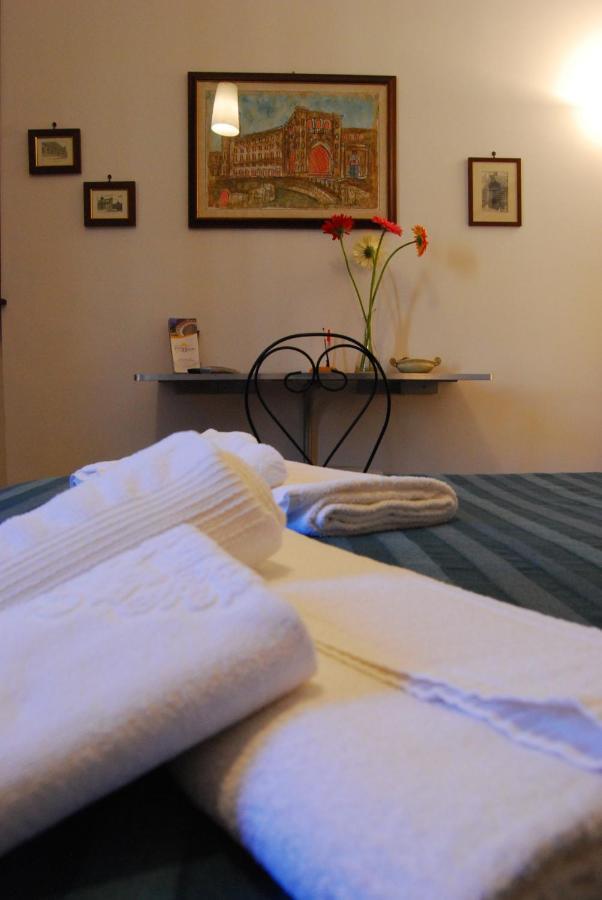 לצ'ה B&B Corte Barocca מראה חיצוני תמונה